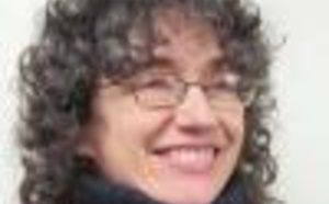 Prendre dans les bras... Par le Dr Véronique WAISBLAT Prendre dans les bras... Par le Dr Véronique WAISBLAT